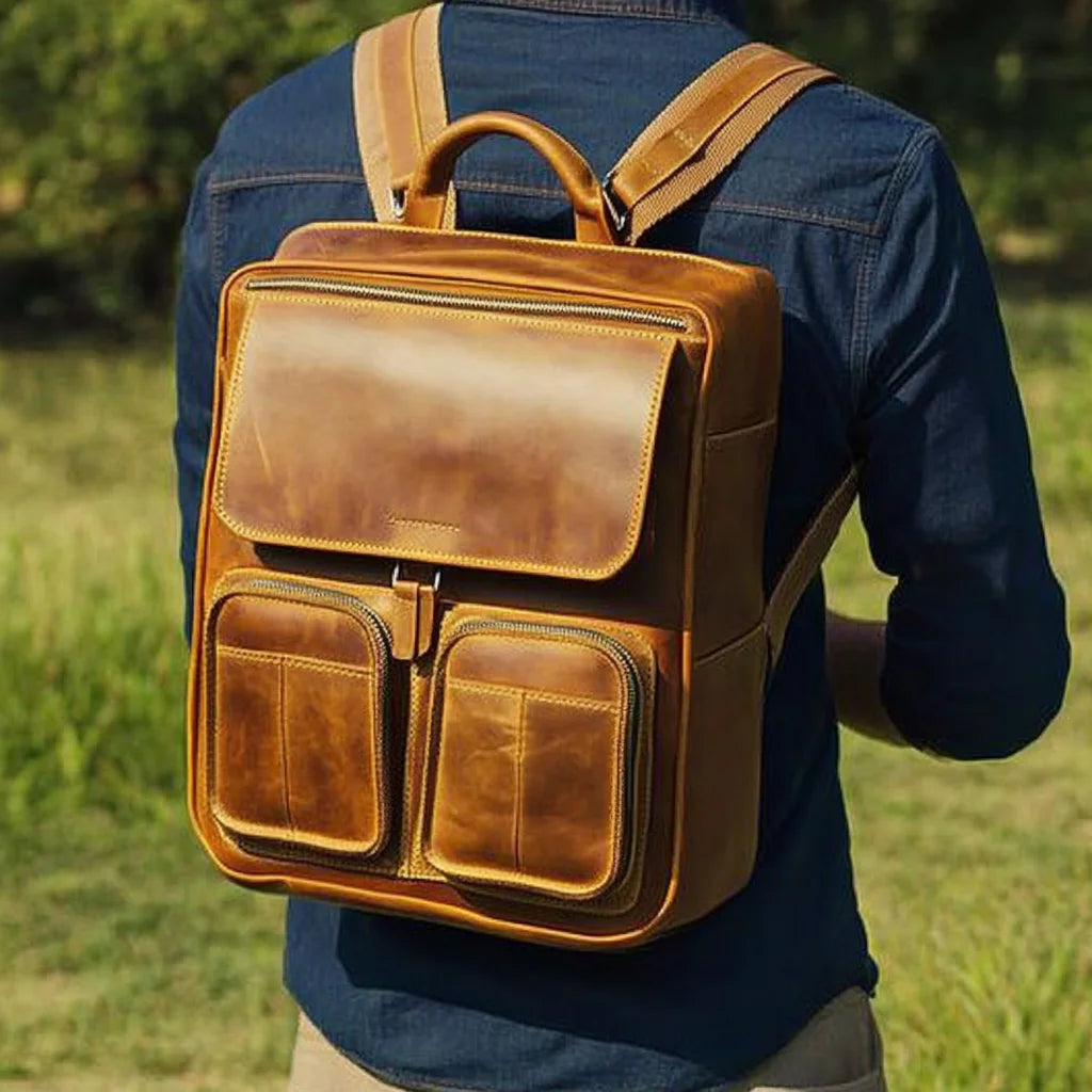 New Design Large Capacity Brown Genuine Leather Backpack Vintage Laptop Backpack for Hiking