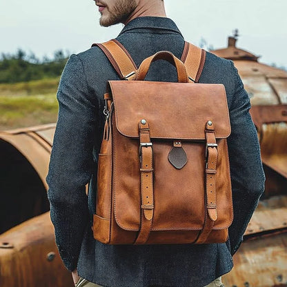 Vintage Crazy Horse Leather Backpack Large Capacity Men's Travel Backpack Genuine Leather Backpack for Camping