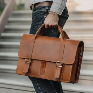 High Quality Men's Genuine Leather Messenger Bag for Outdoor Use Leather Crossbody Bag
