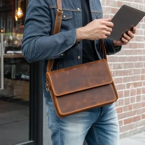 Hot Selling Fashion Men Genuine Leather Messenger Bag  Leather Messenger Bag
