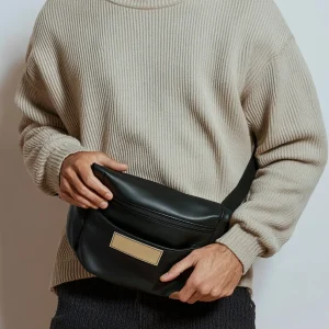New Arrival Smooth PU Leather Waist Bag Durable Men's Chest Bag High Quality Funny Pack Bag with Zipper Closure
